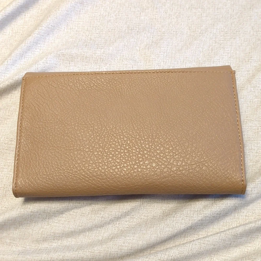 INC tan crossbody bag NWOT - Picture 2 of 7